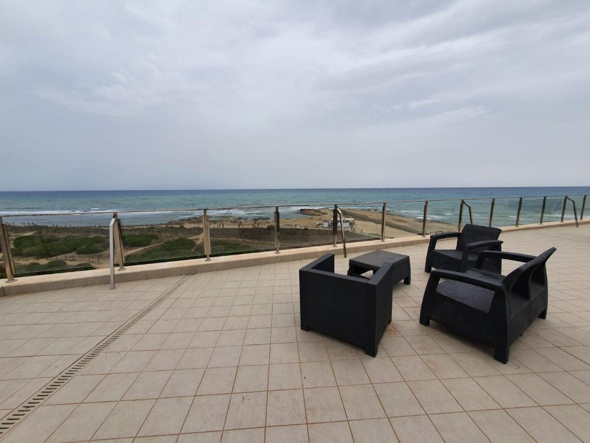 Pinada Beach IV New & Comfort. Apartment, 1St Line To The Beach, Sunterrace+Pool La Mata  Kültér fotó